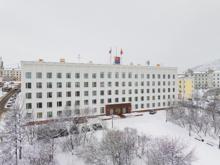 Мнение магаданцев по благоустройству спортивной площадки оценят в мэрии