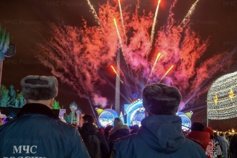 Спасатели и пожарные Колымы подвели итоги работы в новогодние праздники
