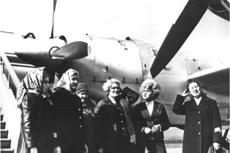 Легендарный перелет женского экипажа Ил-18 из Москвы в Магадан состоялся 52 года назад