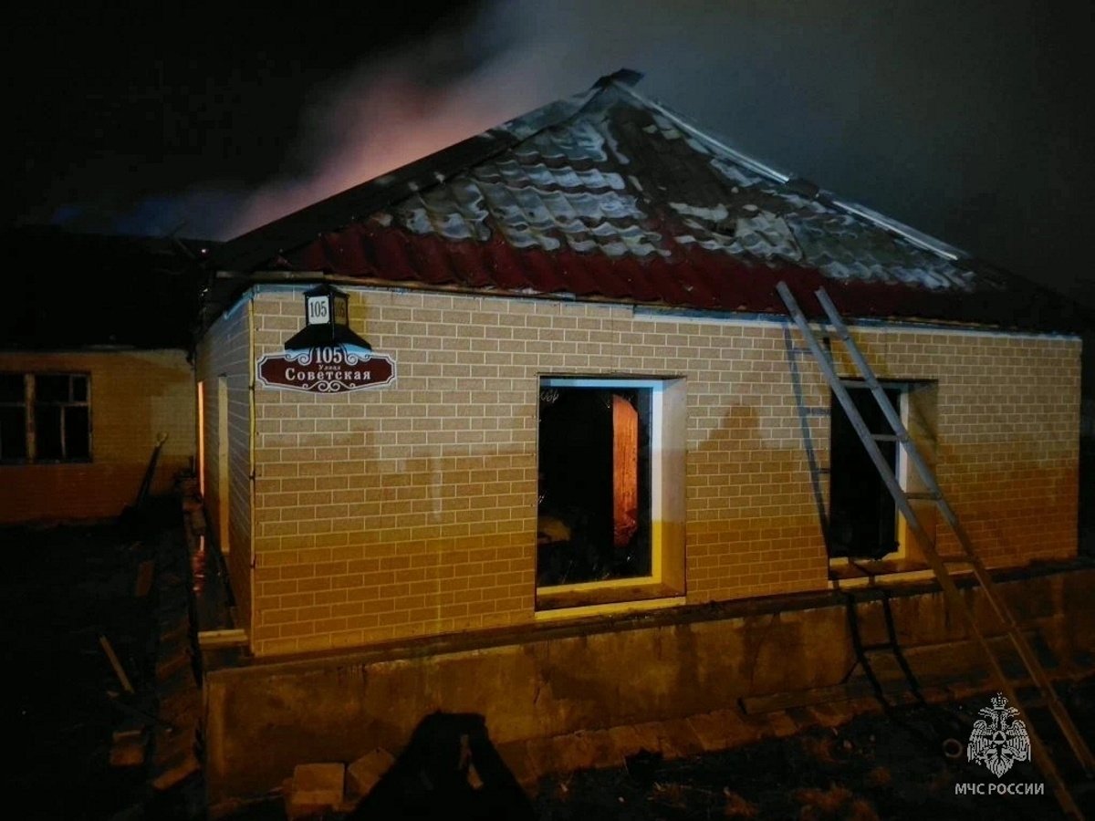 С места происшествия ГУ МЧС России по Магаданской области