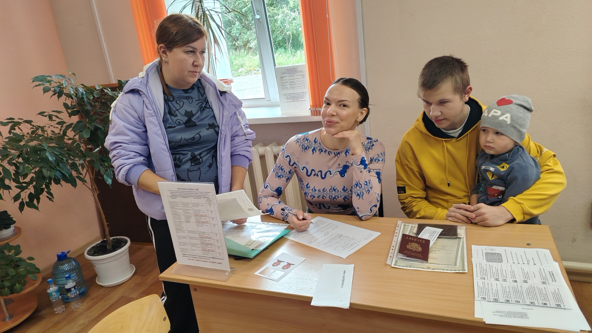 В учреждениях среднего профобразования продолжается приемная кампания Источник