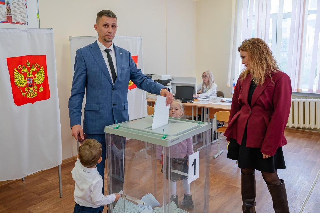 В Магадане подвели итоги первого дня голосования Источник