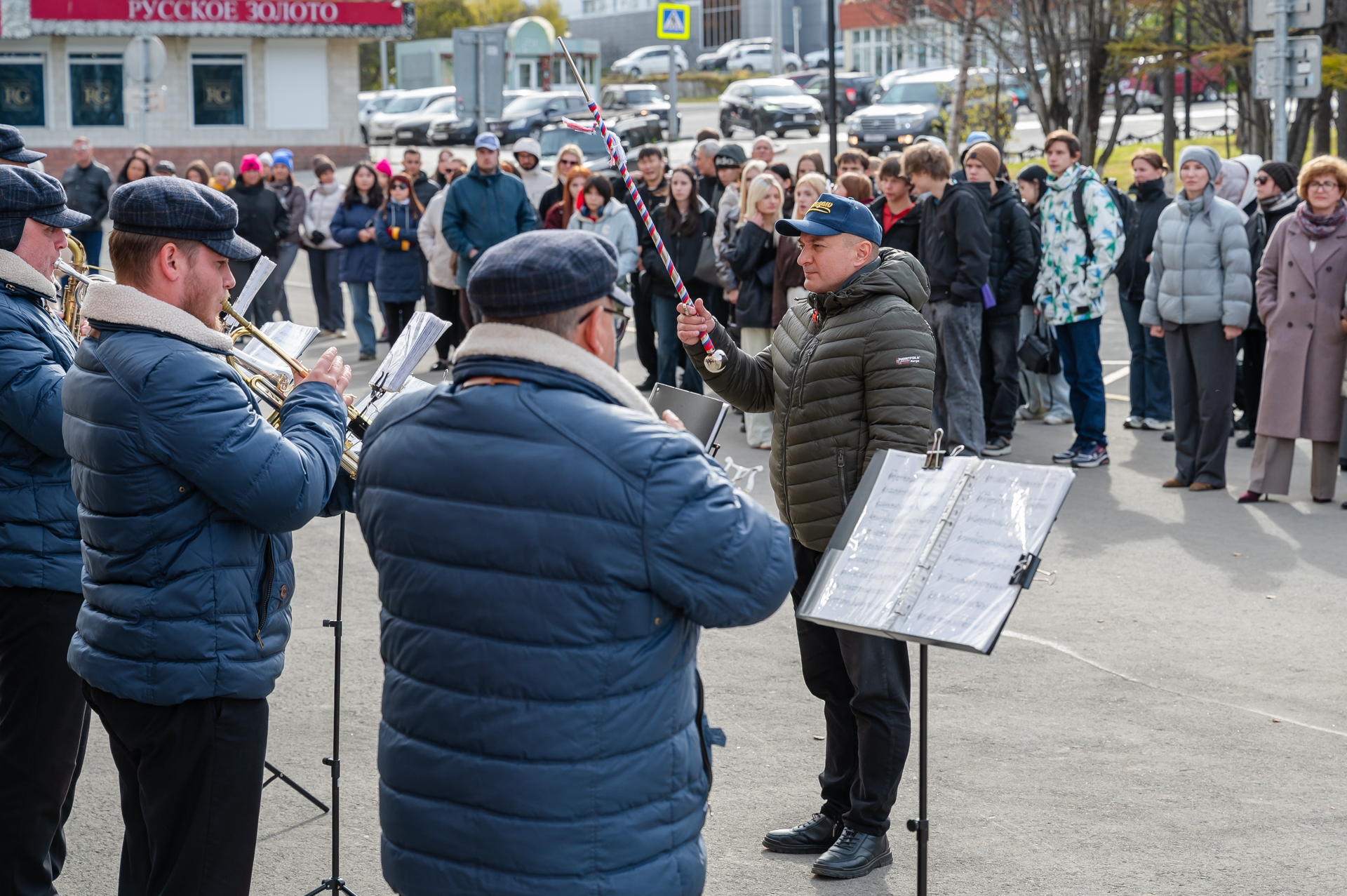 В Магадане отметили День воссоединения ДНР, ЛНР, Запорожья и Херсона Источник